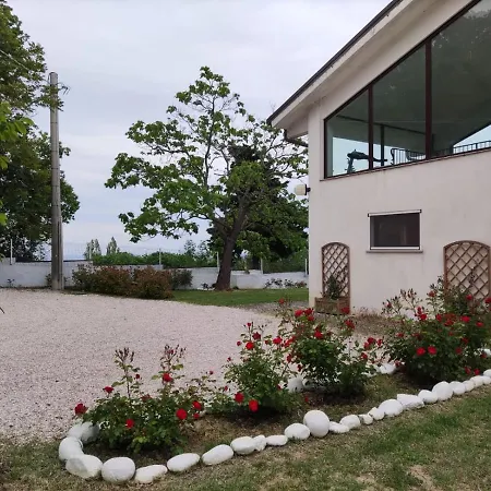 度假居 Cara Pace In Collina Per Gruppi