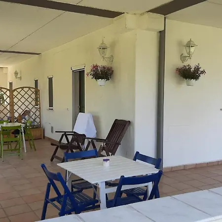 Nyaraló Cara Pace In Collina Per Gruppi