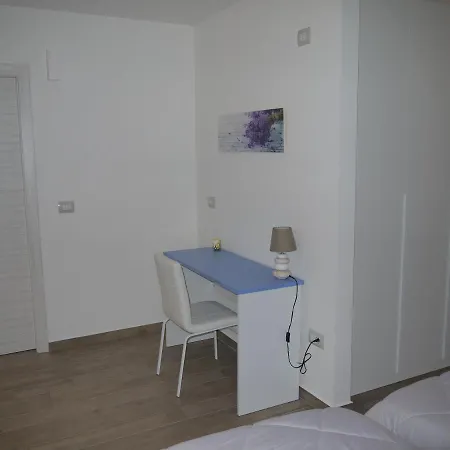 Nyaraló Cara Pace In Collina Per Gruppi