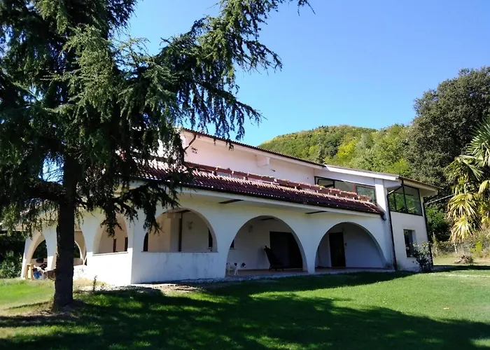 Cara Pace In Collina Per Gruppi *