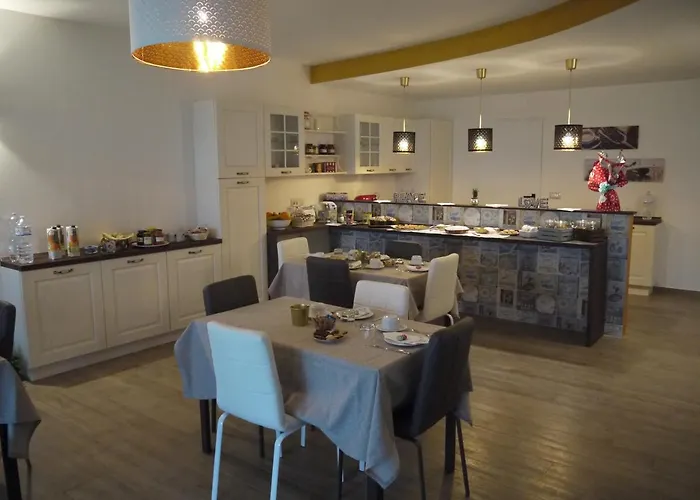 Cara Pace In Collina Per Gruppi 度假居 Montefiore Conca