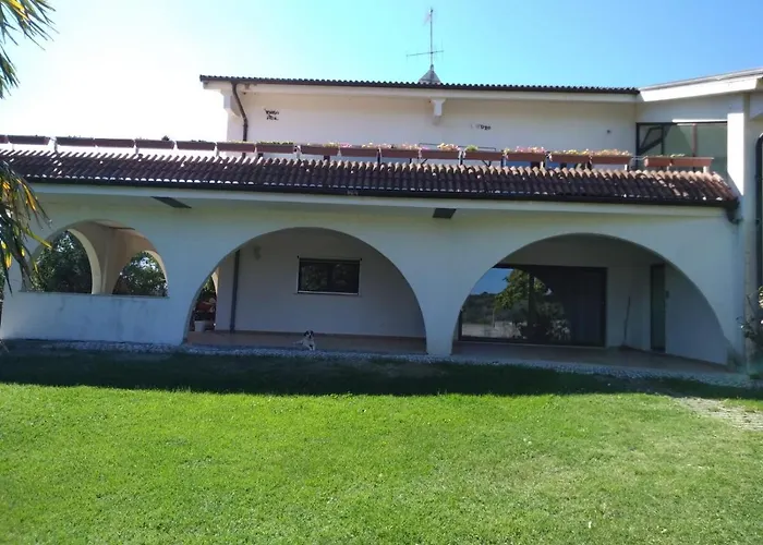 בית נופש Cara Pace In Collina Per Gruppi Montefiore Conca